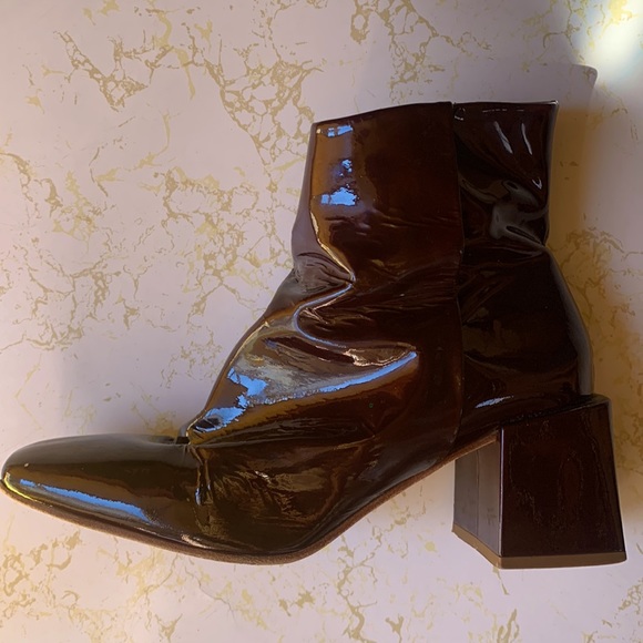 👉LoQ Dark Burgundy Ankle Boots - Picture 4 of 9